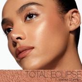 nars light reflecting إعادة تعبئة بودرة مضيئة