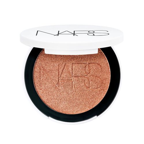 nars light reflecting  بودرة مضيئة